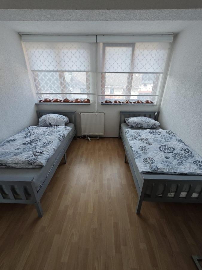 Gaestezimmer Am Aartalsee Bischoffen Bagian luar foto